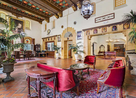 Common room at The Langham Apartments, Los Angeles, CA, 90005