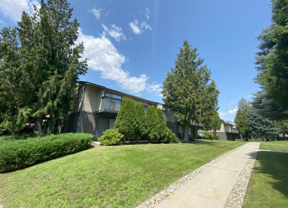 our apartments are located in a quiet cul de sac at Cedarwood, Wenatchee, 98801