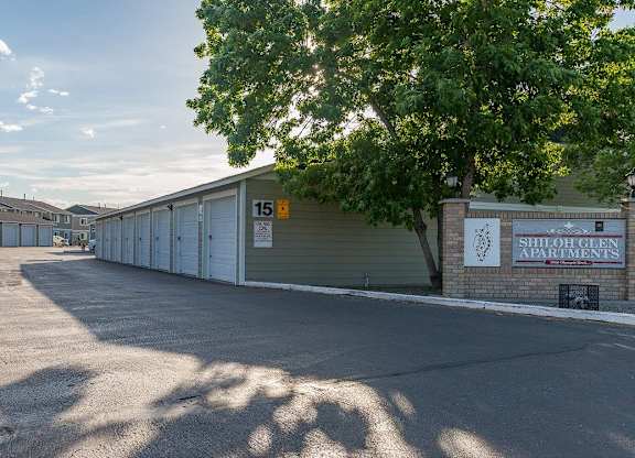 Apartments with garages in Billings, MT