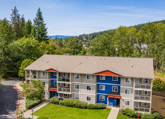 aerial view of Sky Vue Apartments at Sky Vue, Bellingham, WA 98229