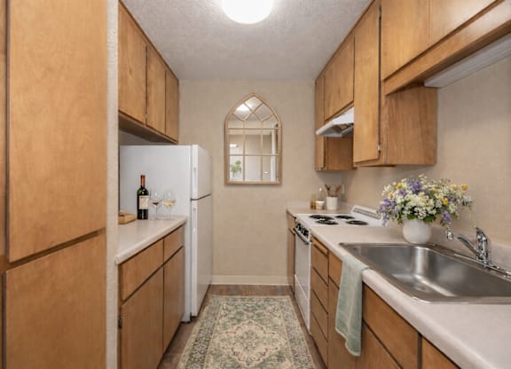 Contemporary Kitchen at Lodi Commons Senior Living, Lodi, California