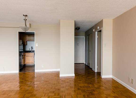 empty living room at Hampton Plaza Apartments, Towson, 21286
