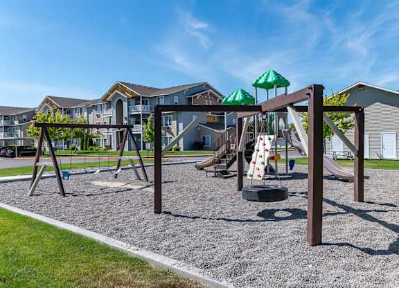 Center Pointe | Playground