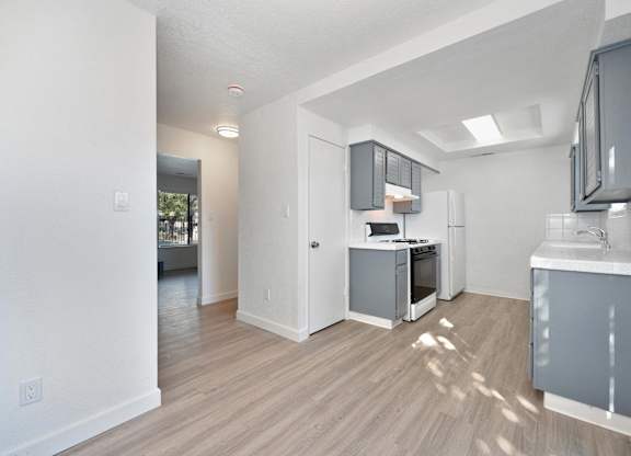 Townhomes at 201 | Kitchen