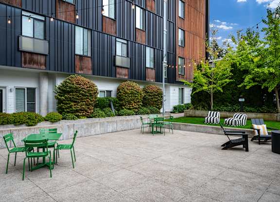 K14 | Patio