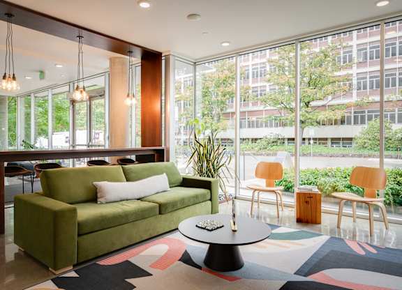 K14 | Resident Lounge
