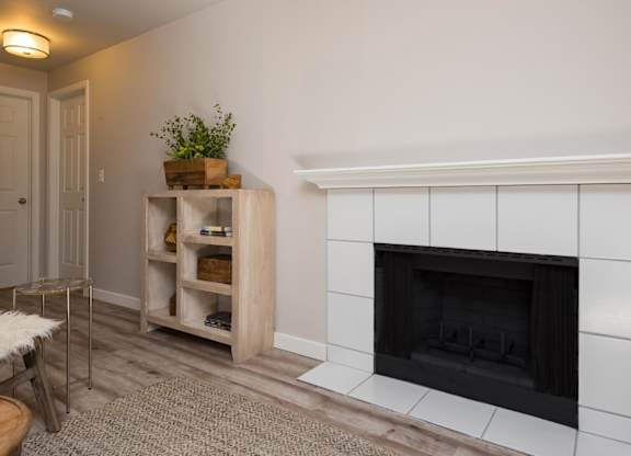 Cielo Apartments | Fireplace