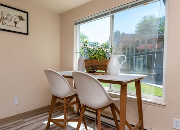 Model Dining Area