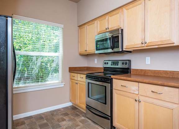 707 Communities | Southside Townhomes Kitchen