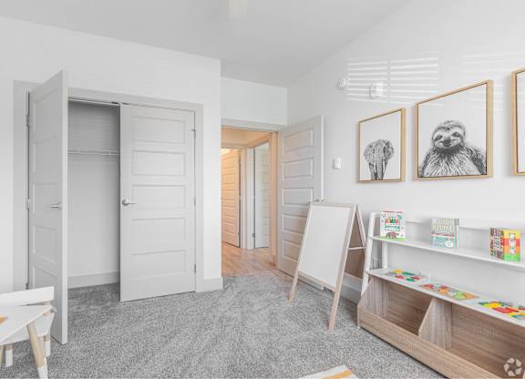 Tidewater Apartments | Bedroom