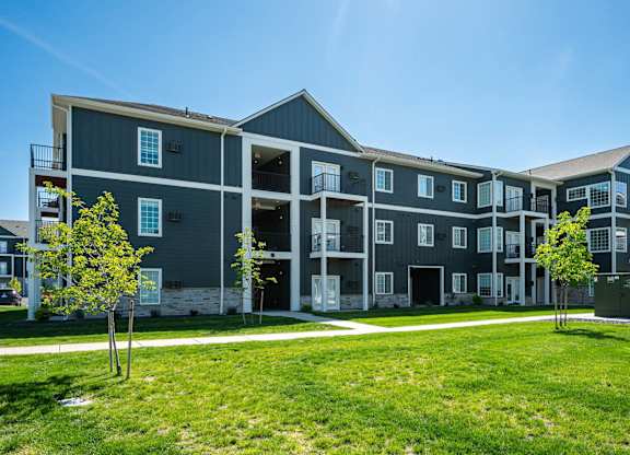 Tidewater Apartments | Exterior