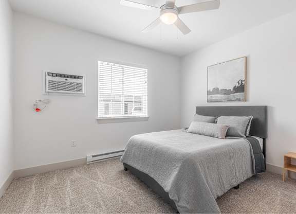 Tidewater Apartments | Bedroom