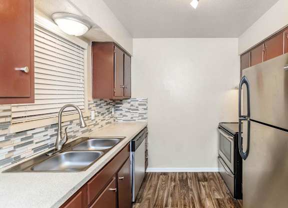 Kitchen Appliances at Boston Woods Apartments, San Antonio TX