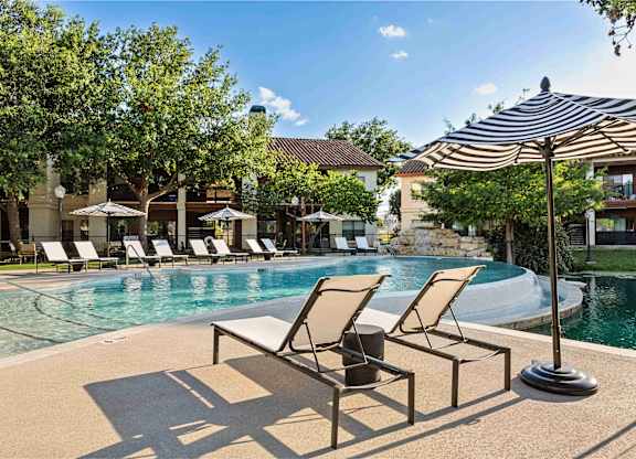 Poolside Sun loungers at The Landmark, New Braunfels, TX, 78130