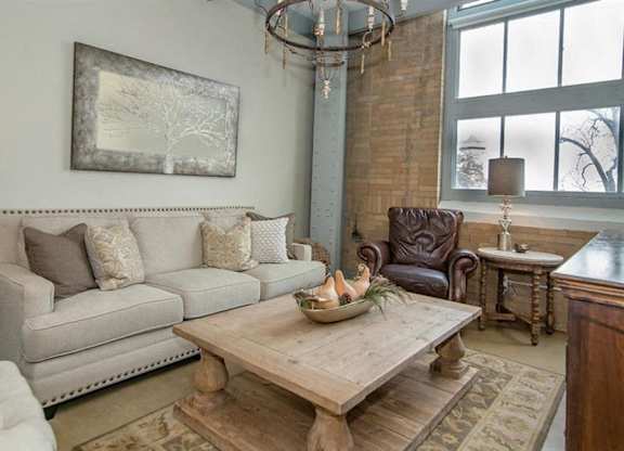 High Ceilings at The Landmark, Texas, 78130