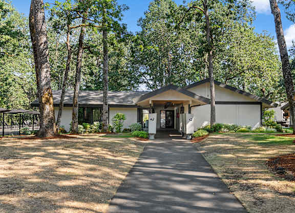 Exterior View with Driveway at Timbre Apartments, Lakewood, WA