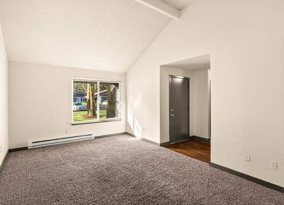 Room with Carpeted Floor at Harbor Oaks, Steilacoom, Washington