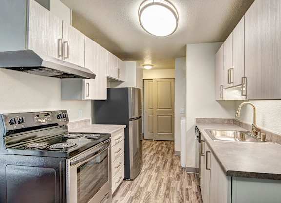 Stainless Steel Appliances at Inlet View Apartments, Washington, 98383