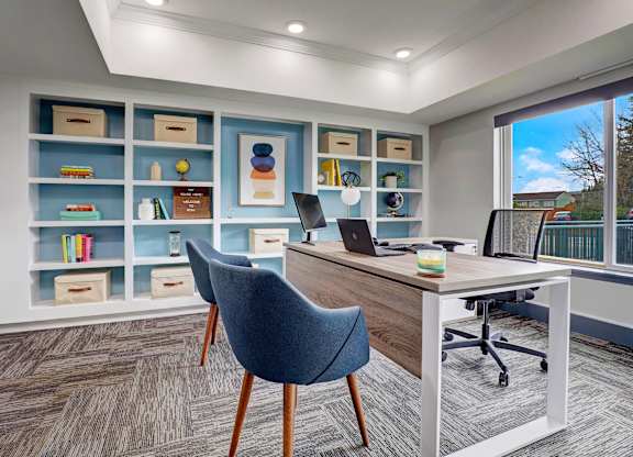 Northgate - Row on Third - Leasing Office