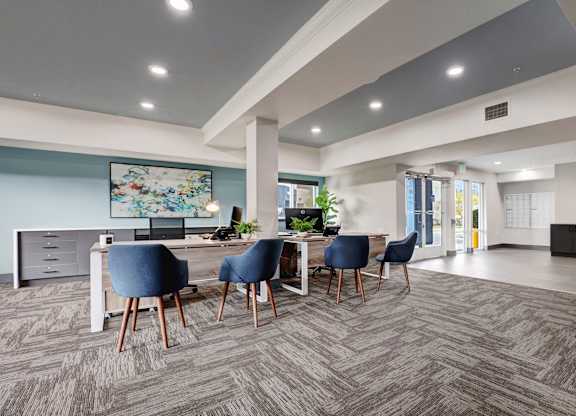 Northgate - Row on Third - Lasing Office Lobby