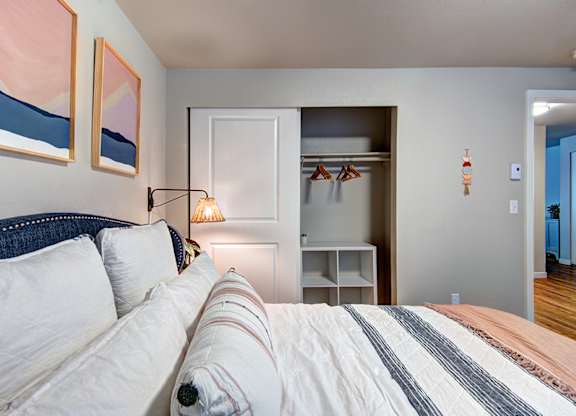 Bedroom and Closet at The Lynx Apartments, Everett, WA, 98204