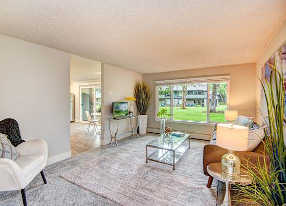 Lakewood apartments-Timbre Heights- living room