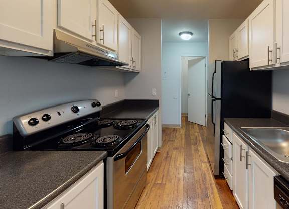 Kitchen Appliances at The Aviator, Renton, 98055