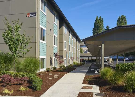 Bellevue Apartments- Parc3 Apartments- exterior