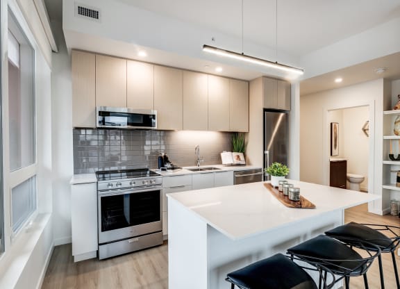 Kitchen Island for Entertaining at Southpark, Edmonton, Alberta