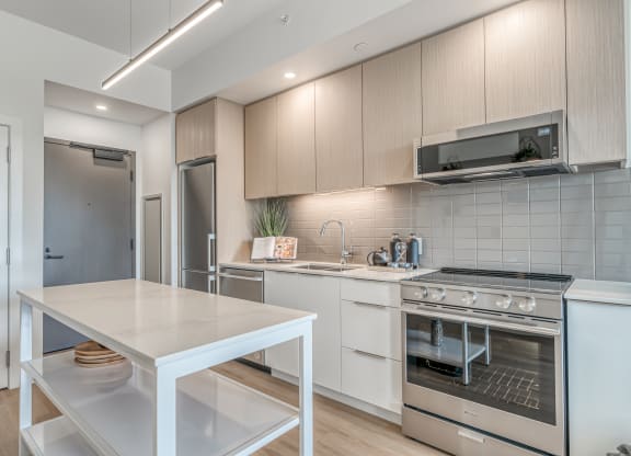 Chef-Inspired Kitchens at Southpark, Edmonton, T6E 3S3