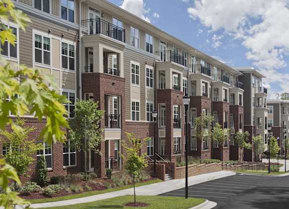 Marshall Park - Raleigh, NC - one and two bedroom apartments