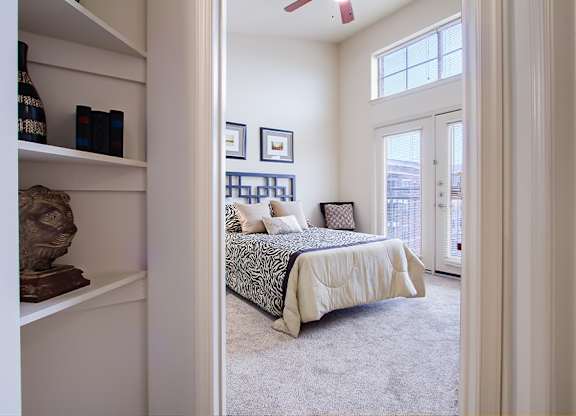 Franklin, TN Apartments near Southside at McEwen - Dwell at McEwen Balcony / patio