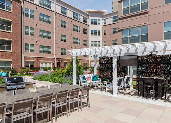 Malden Square Apartments | Apartments near Cambridge | outdoor lounge