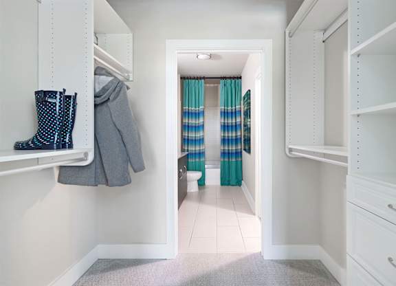 Mallory Square - Apartments near Adventist HealthCare Shady Grove Medical Center