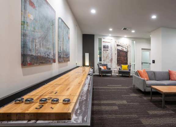 Metro 112 Apartments in Bellevue - Entertainment Area