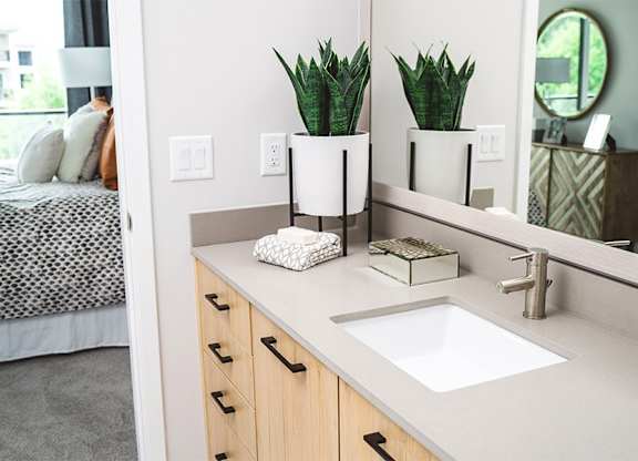 Apartments in Atlanta, GA | Vinings Lofts and Apartments | double vanity