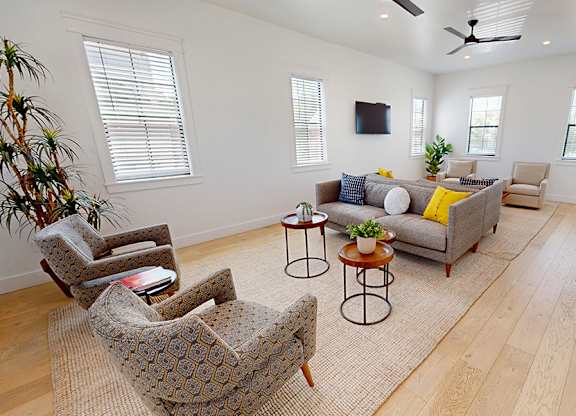 NoA on McNeil Townhomes + Flats - apartments in northwest Austin, TX