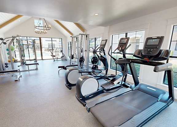 Townhomes in Austin - NoA on McNeil - Fitness Center