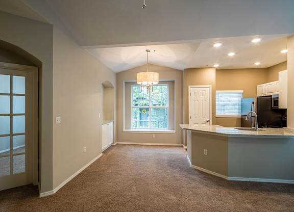 Boulder Creek apartments for rent in Issaquah near Siemens -  features upgraded lighting fixtures