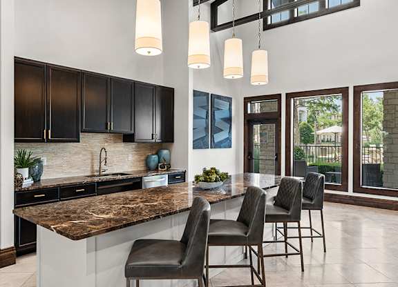 Stoneledge Apartments for Rent in Grapevine, TX - Entertainment kitchen