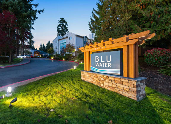 BluWater Entrance