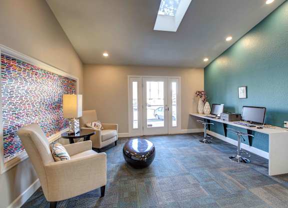 The Huntington Apartments  Clubhouse