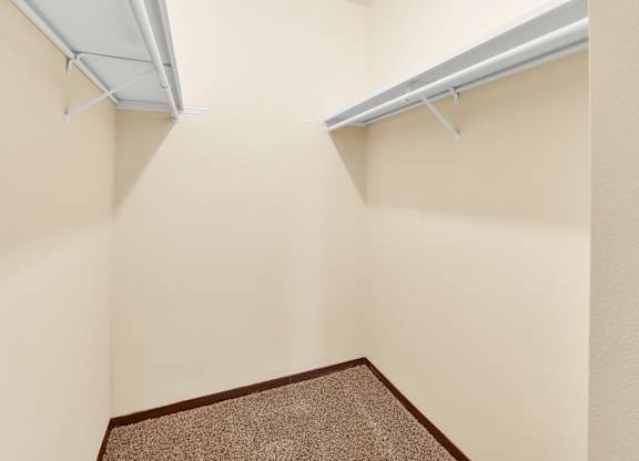 Closet With Shelves at Indian Ridge Apartments, Davenport, 52807