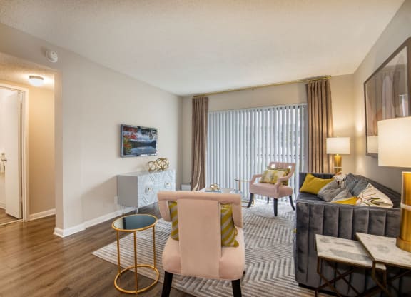 Modern Living Room at DEL ORO APARTMENT HOMES, Plantation, 33313