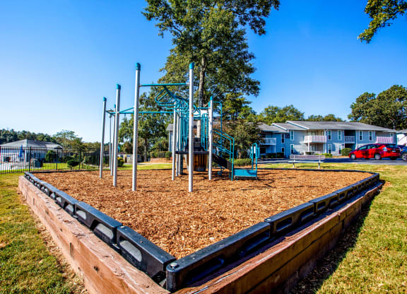 Castaways at Hidden Harbor Apartments