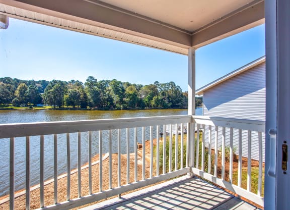 Castaways at Hidden Harbor Apartments