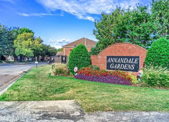 Annandale Gardens