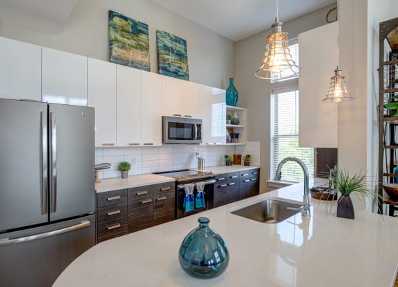 kitchen with pendant lighting