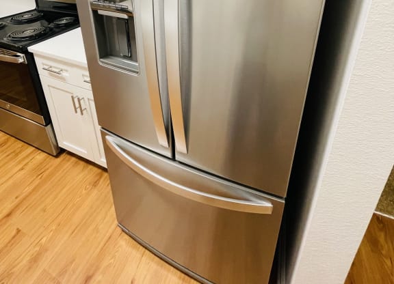 Refrigerator