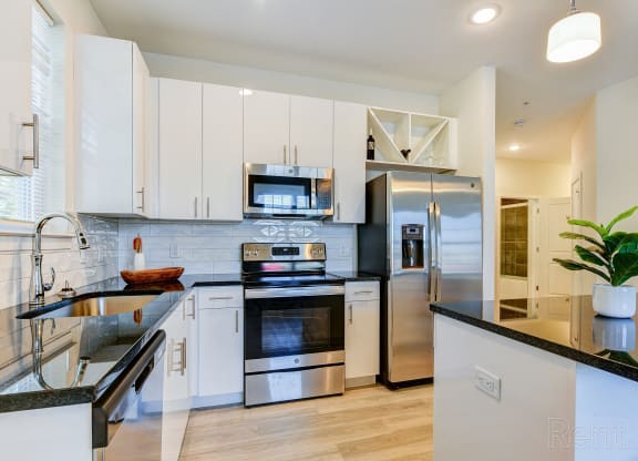 Kitchen Appliances at Solo at North Bergen, North Bergen